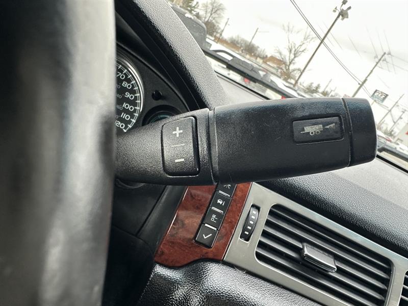 Chevrolet Tahoe LT 4WD 2013