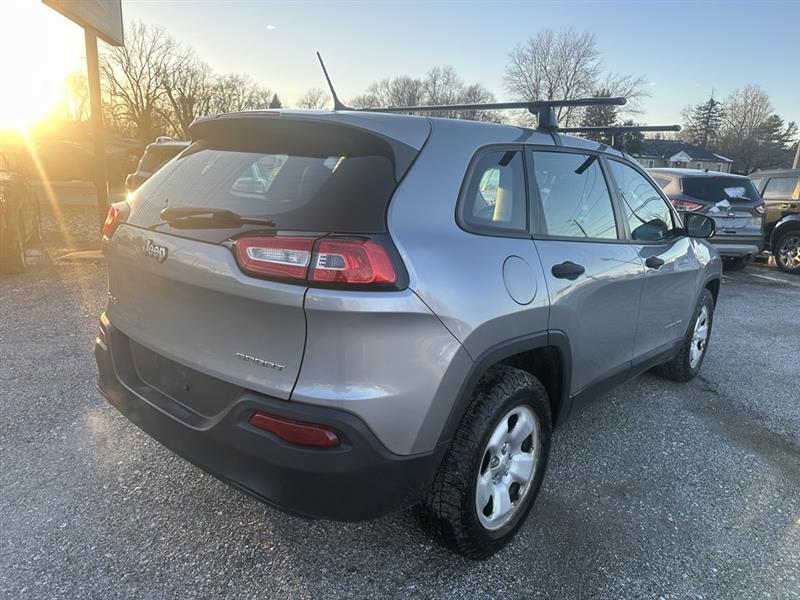 Jeep Cherokee Sport 4WD 2015