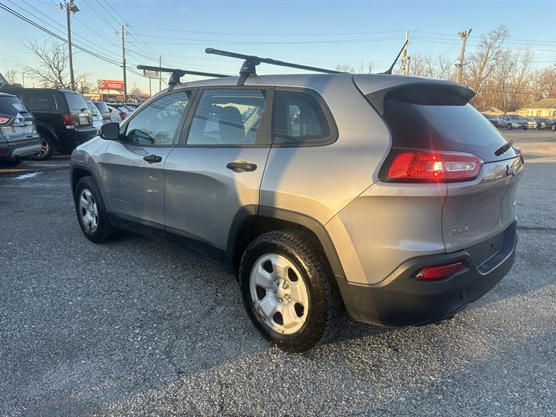 Jeep Cherokee Sport 4WD 2015