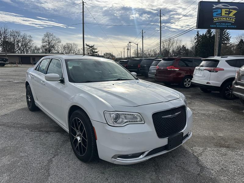 Chrysler 300 Limited AWD 2016