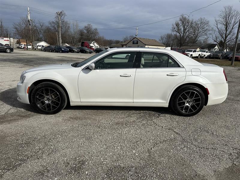 Chrysler 300 Limited AWD 2016