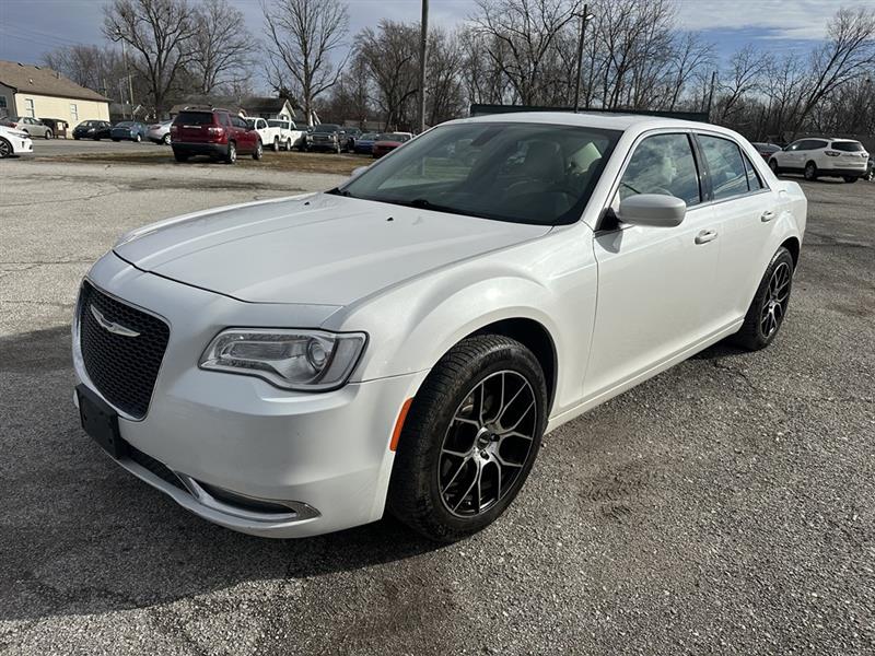 Chrysler 300 Limited AWD 2016