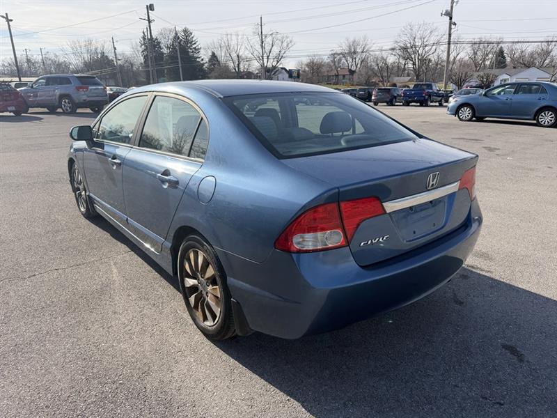 Honda Civic EX Sedan 5-Speed AT 2011