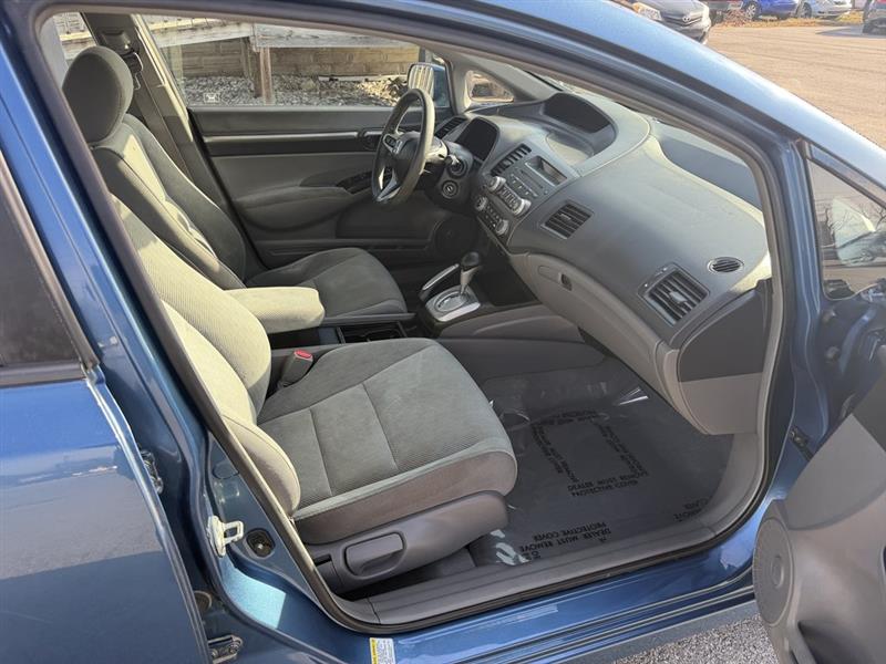 Honda Civic EX Sedan 5-Speed AT 2011