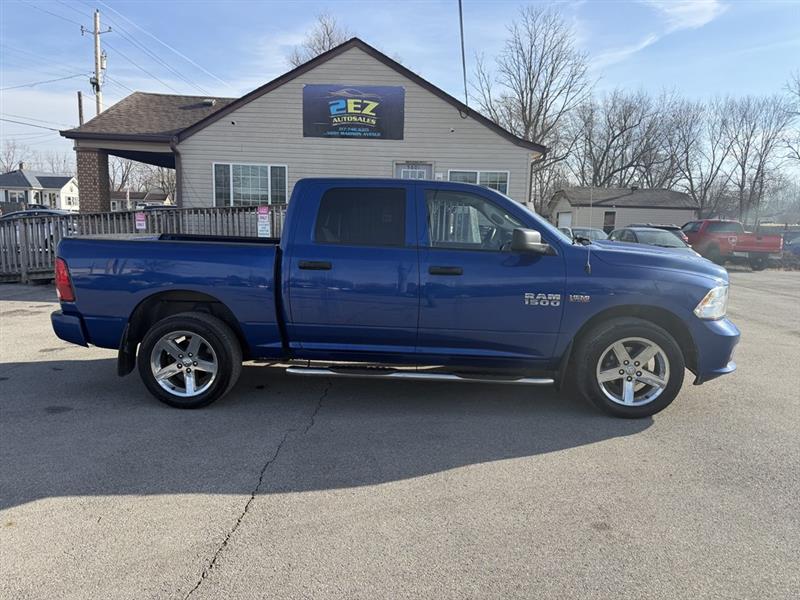 RAM 1500 Tradesman Crew Cab SWB 4WD 2014