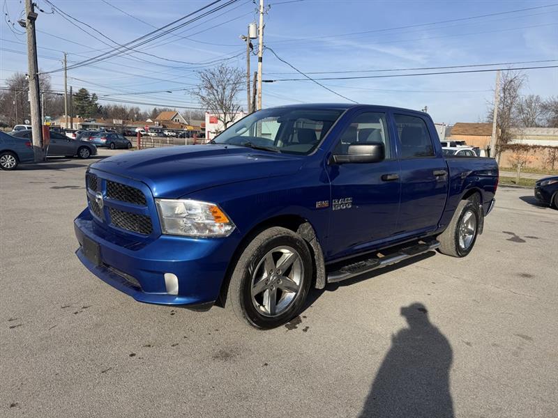 RAM 1500 Tradesman Crew Cab SWB 4WD 2014
