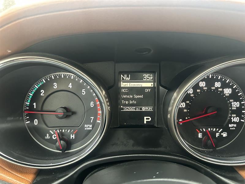 Jeep Grand Cherokee Overland 4WD 2012