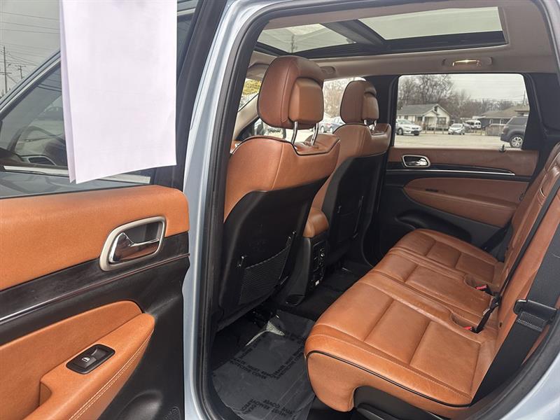 Jeep Grand Cherokee Overland 4WD 2012