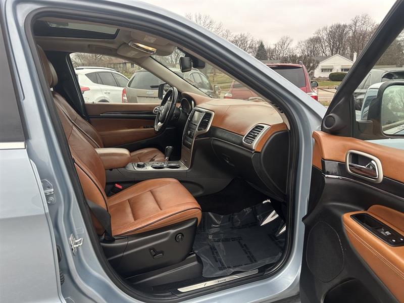 Jeep Grand Cherokee Overland 4WD 2012