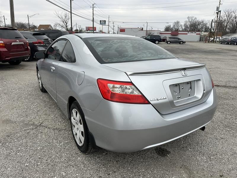Honda Civic LX Coupe 5-Speed AT 2011