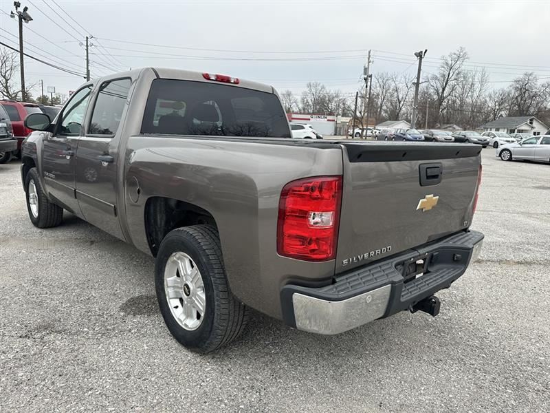 Chevrolet Silverado 1500 LT Crew Cab 4WD 2012