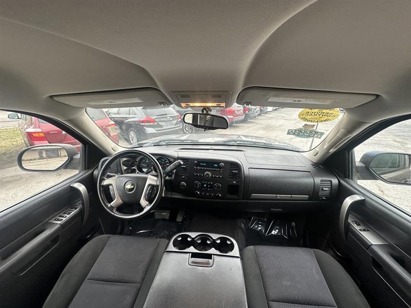 Chevrolet Silverado 1500 LT Crew Cab 4WD 2012