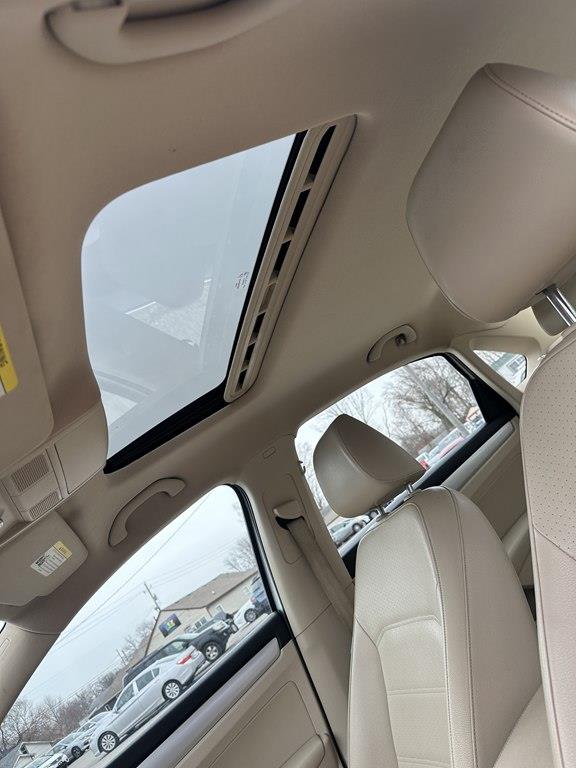 Volkswagen Passat 2.5L SE AT 2013