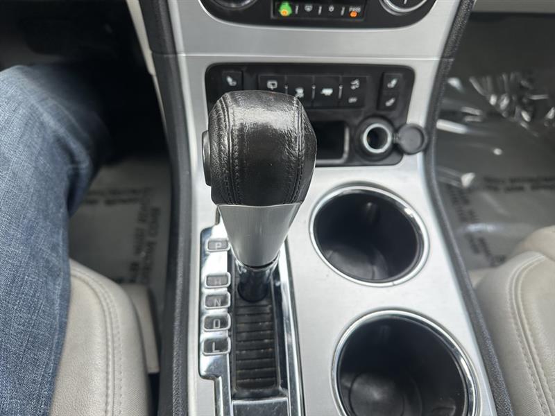 GMC Acadia SLT-1 FWD 2011