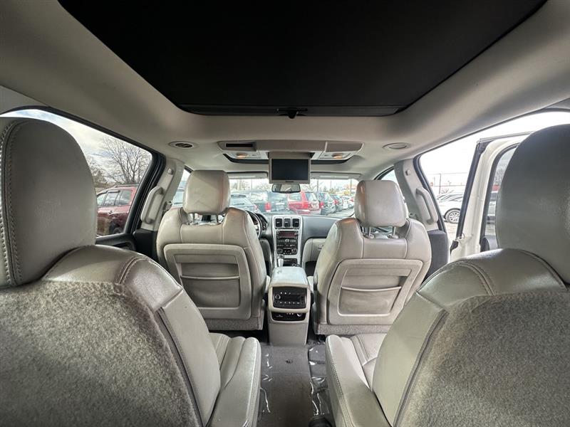 GMC Acadia SLT-1 FWD 2011