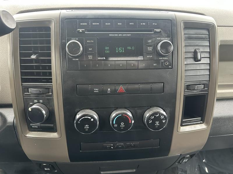 RAM 1500 ST SWB 4WD 2012