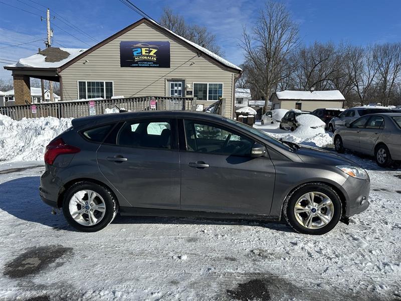 Ford Focus SE Hatch 2013