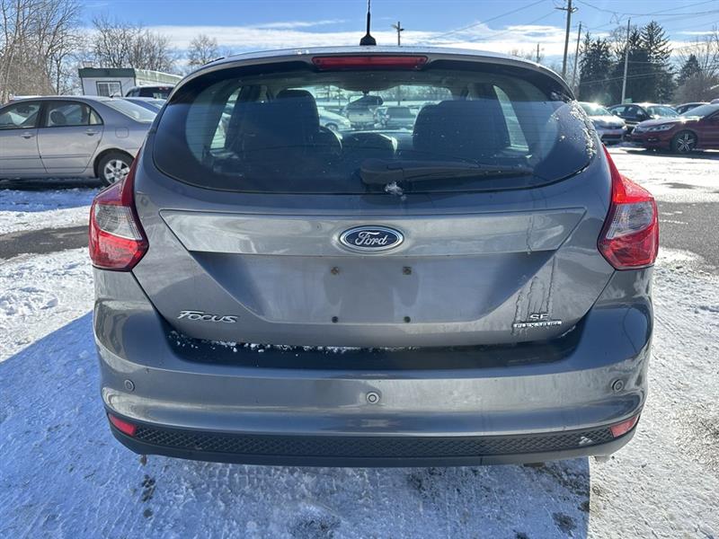 Ford Focus SE Hatch 2013