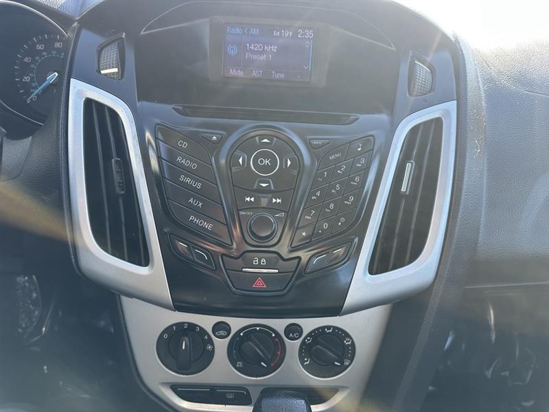 Ford Focus SE Hatch 2013