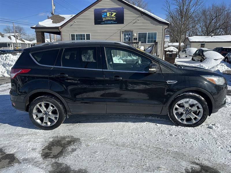Ford Escape Titanium 4WD 2015