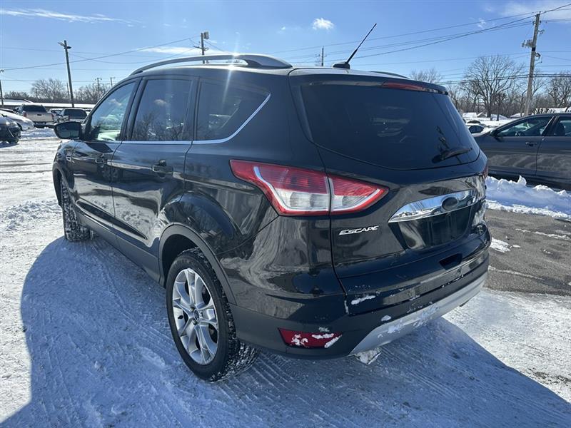 Ford Escape Titanium 4WD 2015