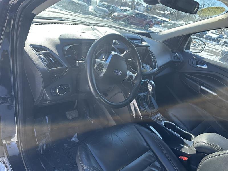 Ford Escape Titanium 4WD 2015