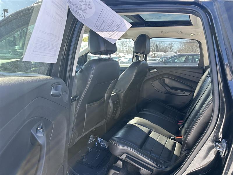 Ford Escape Titanium 4WD 2015