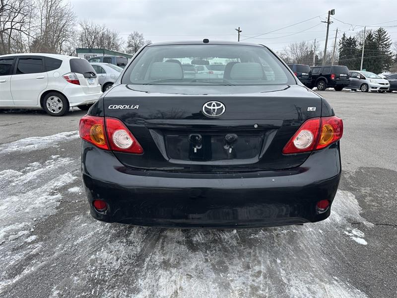 Toyota Corolla LE 4-Speed AT 2009