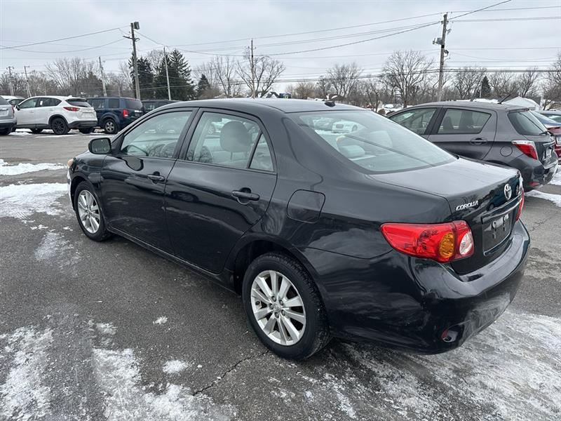 Toyota Corolla LE 4-Speed AT 2009