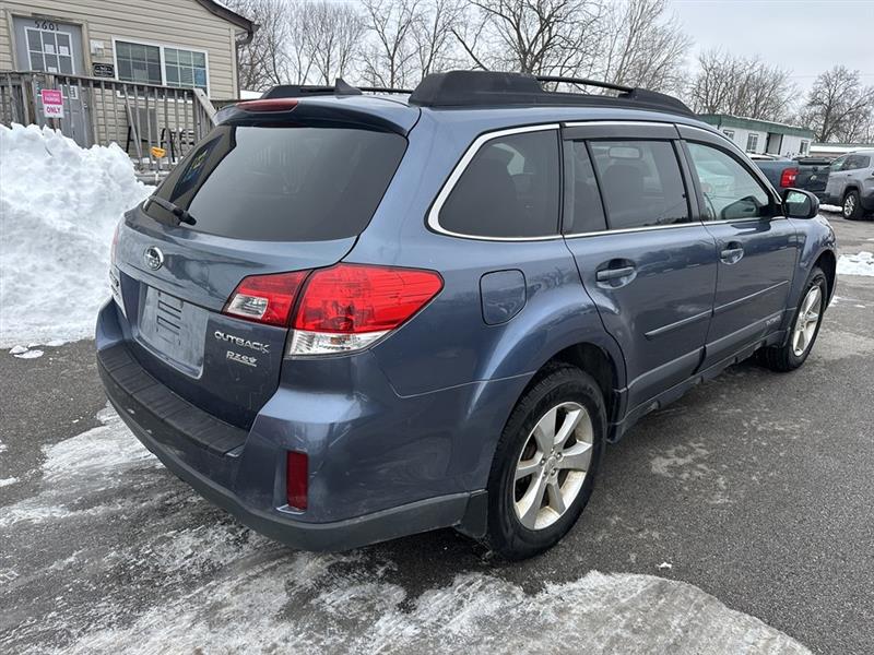 Subaru Outback 2.5i Limited 2013