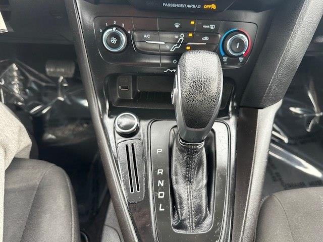 Ford Focus SE Sedan 2018