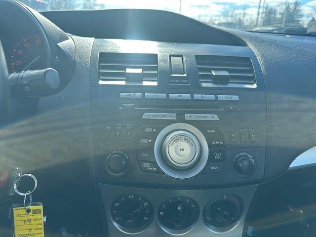 Mazda MAZDA3 s Sport 5-Door 2011