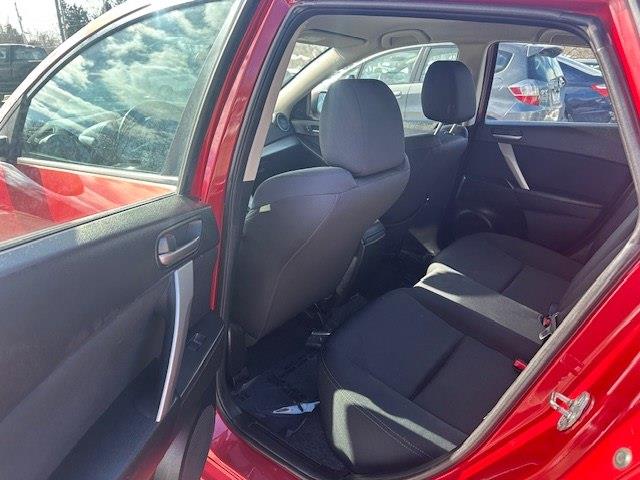 Mazda MAZDA3 s Sport 5-Door 2011