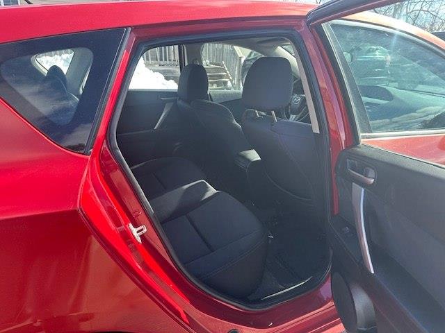 Mazda MAZDA3 s Sport 5-Door 2011