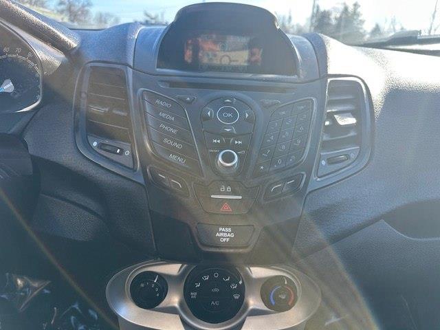 Ford Fiesta SE Hatchback 2017