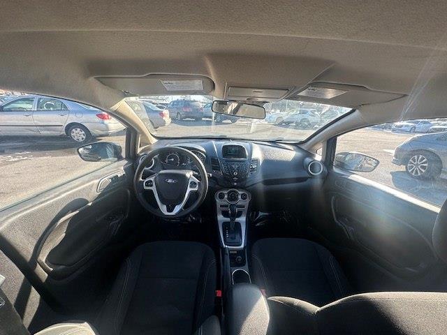 Ford Fiesta SE Hatchback 2017