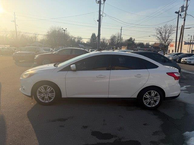 Ford Focus SEL Sedan 2012