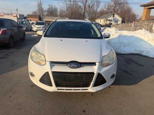 Ford Focus SEL Sedan 2012