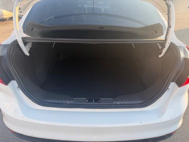 Ford Focus SEL Sedan 2012