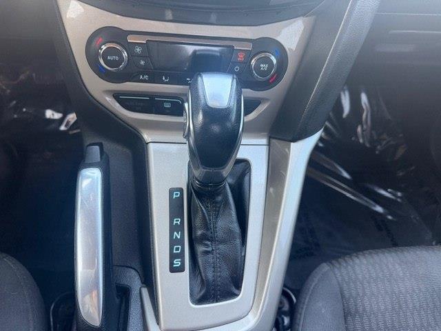 Ford Focus SEL Sedan 2012