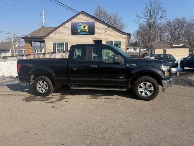 Ford F-150 XL SuperCab 8-ft. Bed 4WD 2015