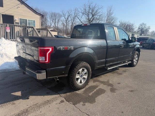 Ford F-150 XL SuperCab 8-ft. Bed 4WD 2015