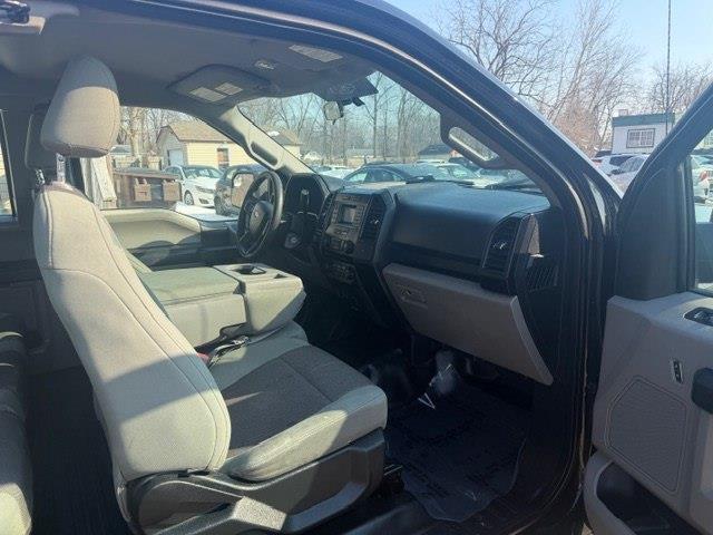 Ford F-150 XL SuperCab 8-ft. Bed 4WD 2015