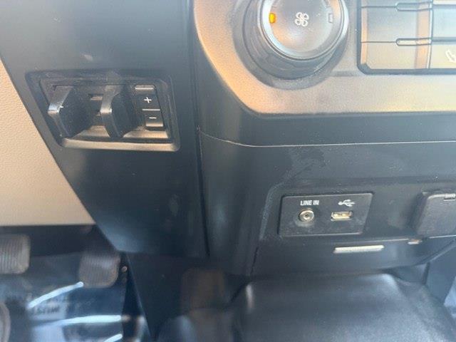 Ford F-150 XL SuperCab 8-ft. Bed 4WD 2015