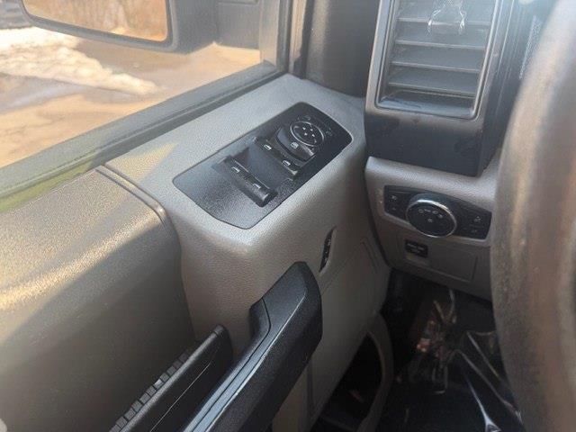 Ford F-150 XL SuperCab 8-ft. Bed 4WD 2015