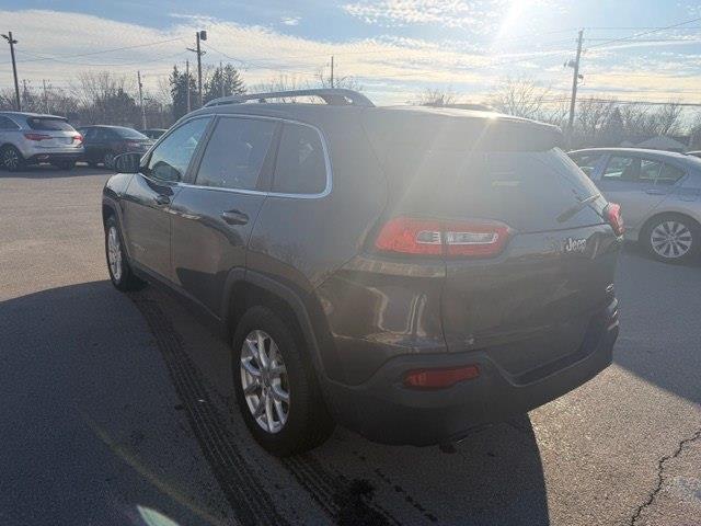 Jeep Cherokee Latitude FWD 2014