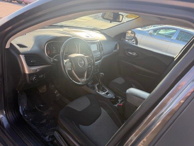 Jeep Cherokee Latitude FWD 2014