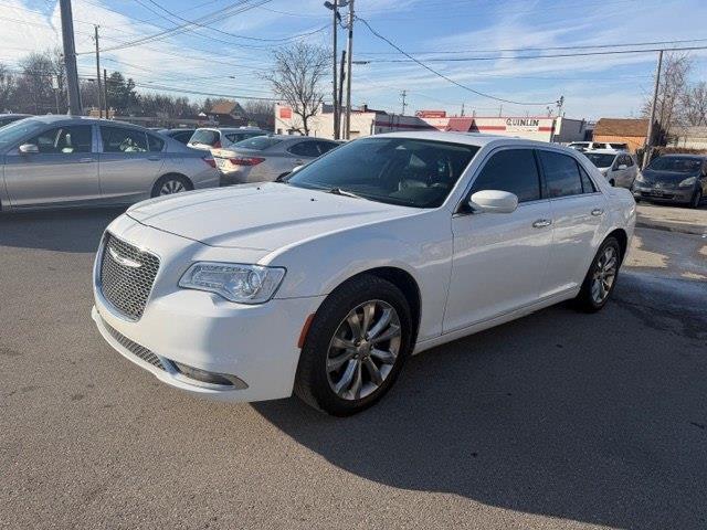 Chrysler 300 Limited AWD 2019