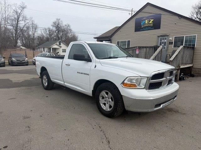 RAM 1500 SLT LWB 2WD 2012