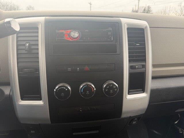 RAM 1500 SLT LWB 2WD 2012